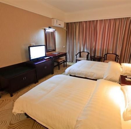 Yangshuo Hua Xiang Man Ting West Street Hotel Δωμάτιο φωτογραφία
