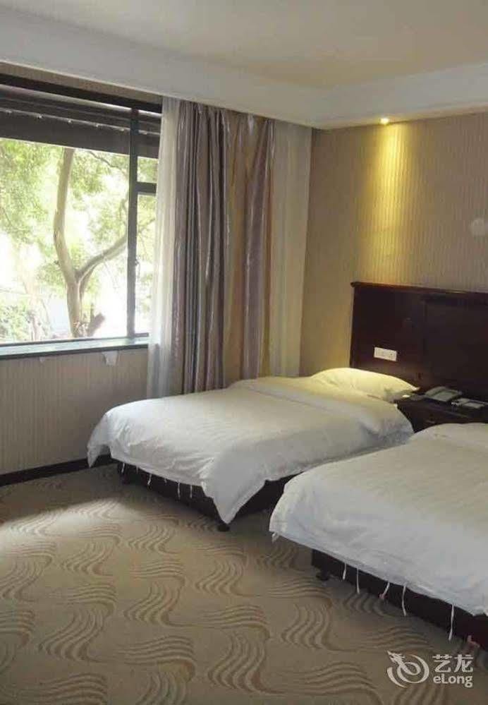 Yangshuo Hua Xiang Man Ting West Street Hotel Εξωτερικό φωτογραφία